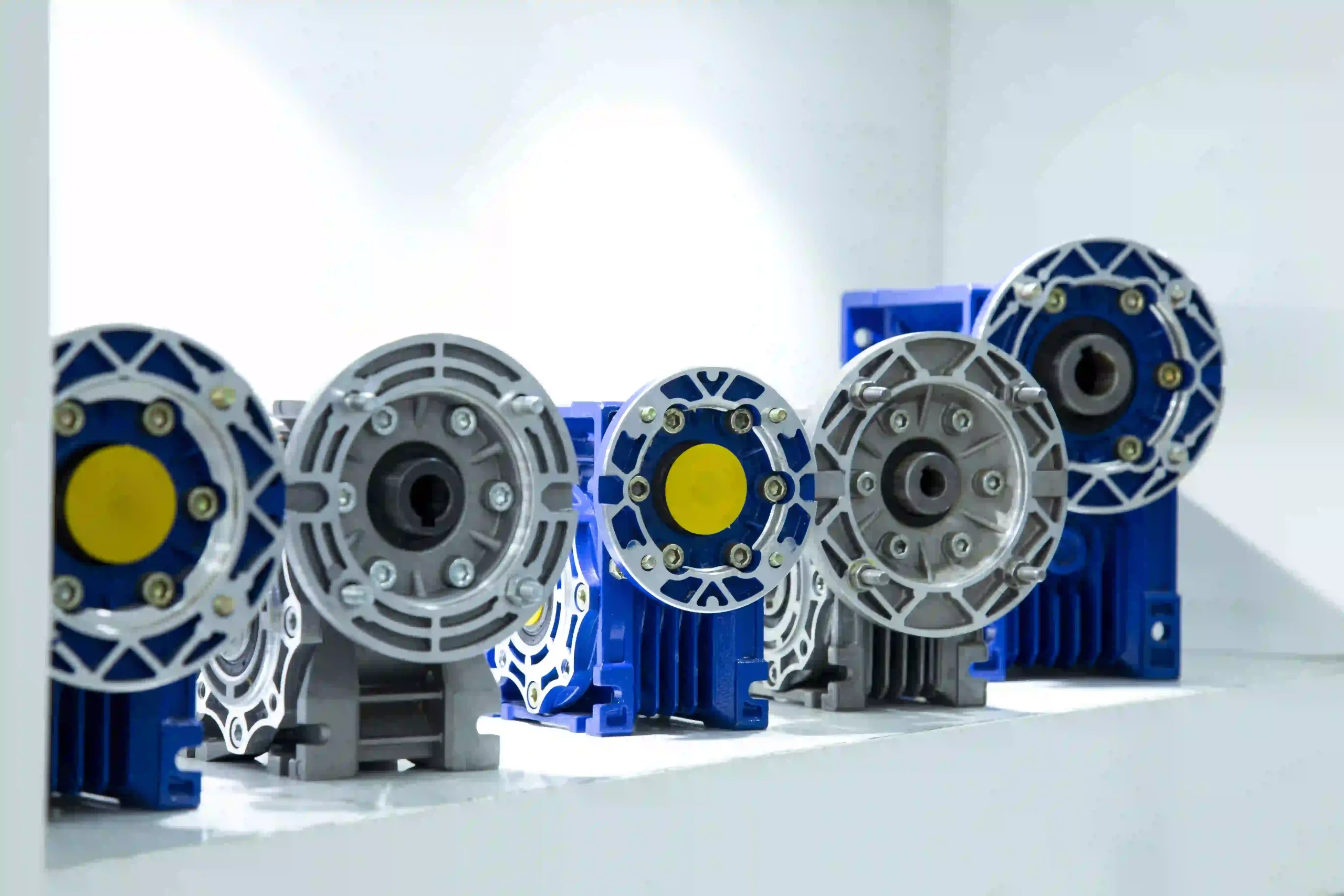 MG_5661-scaled گیربکس حلزونی موتیو